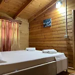 Lodge Uji I Panjes Llogara Vlorë