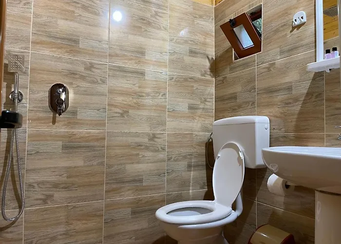 Uji I Panjes Llogara 山林小屋